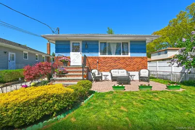 2418 Riverside Avenue, Seaford, NY 11783 - Photo 28