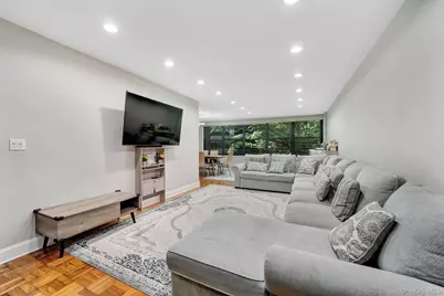 75-34 Bell Boulevard #1E, Oakland Gardens, NY 11364 - Photo 6