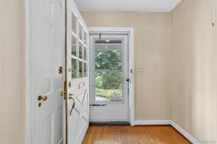 395 Packman Ave, Mount Vernon, NY 10552 - Photo 10