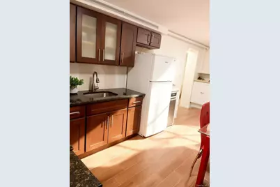 8548 Little Neck Parkway, Floral Park, NY 11001 - Photo 2