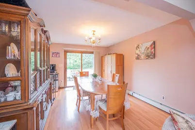 219 Kensington Avenue, Bayport, NY 11705 - Photo 14
