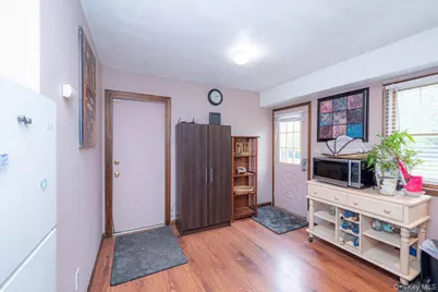 219 Kensington Avenue, Bayport, NY 11705 - Photo 30
