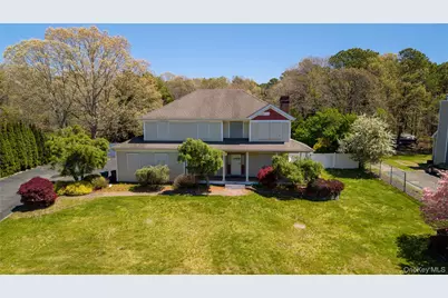477 Harrison Avenue, Miller Place, NY 11764 - Photo 4