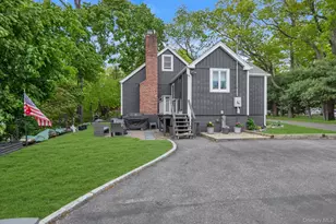 7 Pierson Pl, South Huntington, NY 11746 - Photo 18