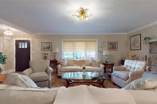 3401 Homestead Ave, Wantagh, NY 11793 - Photo 8