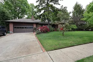3401 Homestead Ave, Wantagh, NY 11793 - Photo 4
