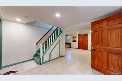 3401 Homestead Avenue, Wantagh, NY 11793 - Photo 28