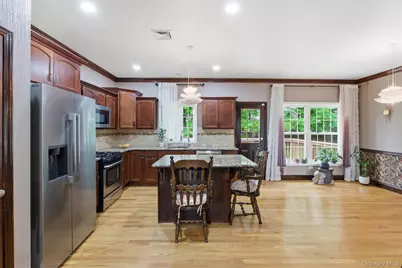 10 Village Gate Way, Monroe, NY 10950 - Photo 4