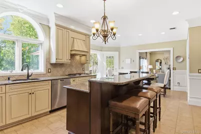 50 Cobbler Lane, Setauket, NY 11733 - Photo 16