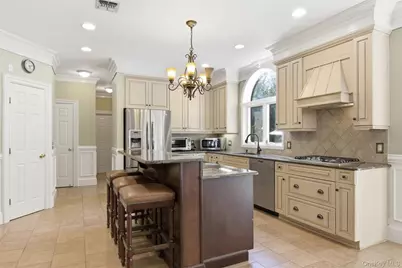 50 Cobbler Lane, Setauket, NY 11733 - Photo 14