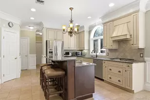 50 Cobbler Ln, Setauket, NY 11733 - Photo 14