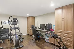50 Cobbler Ln, Setauket, NY 11733 - Photo 36