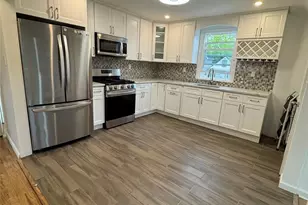 630 Tulip Ave, Floral Park, NY 11001 - Photo 6