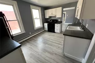 761 Main St, Poughkeepsie, NY 12603 - Photo 4