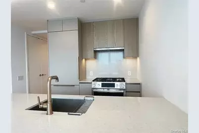 3 Court Square #4912, Long Island City, NY 11101 - Photo 8