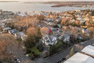 68 A Carlton Ave, Port Washington, NY 11050 - Photo 4