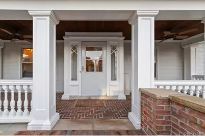68 A Carlton Avenue, Port Washington, NY 11050 - Photo 6
