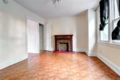 69-15 69th Place, Glendale, NY 11385 - Photo 6