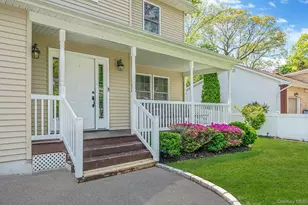 72 Rushmore St, South Huntington, NY 11746 - Photo 4