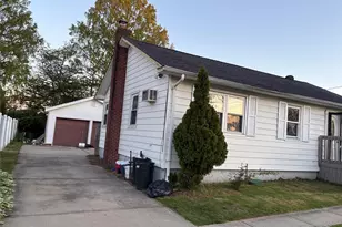 811 9th St, West Babylon, NY 11704 - Photo 12