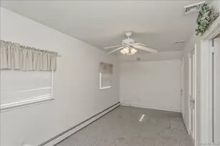 36 Roosevelt Pl, Rockville Centre, NY 11570 - Photo 16