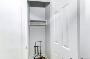 52 Adrian Ave, Bronx, NY 10463 - Photo 6