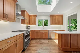 38 Aspen Rd, New Rochelle, NY 10804 - Photo 4