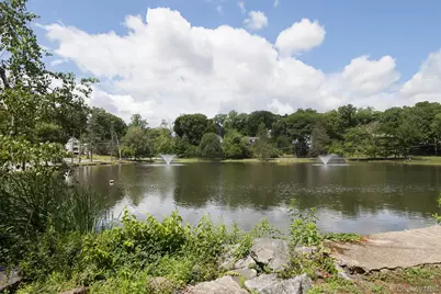 89 The Esplanade, New Rochelle, NY 10804 - Photo 10