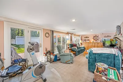 18 Tacoma Lane, Syosset, NY 11791 - Photo 24