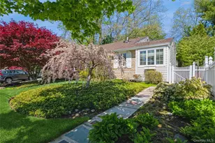 26 Wren Ct, Northport, NY 11768 - Photo 2