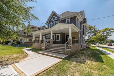57 Earle Avenue #2nd Floor, Lynbrook, NY 11563 - Photo 2