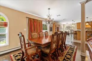 157 Manor St, Plainview, NY 11803 - Photo 14