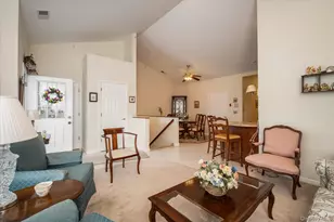 12 Sarah Ct, Amityville, NY 11701 - Photo 6
