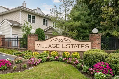 12 Sarah Court, Amityville, NY 11701 - Photo 20
