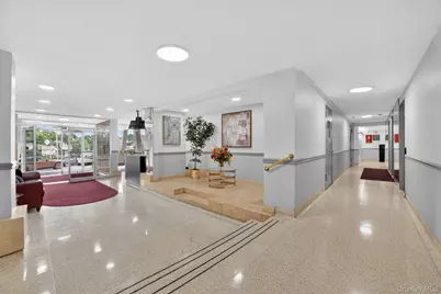1853 Central Park Ave #7M, Yonkers, NY 10710 - Photo 4