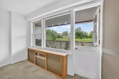 1853 Central Park Ave #7M, Yonkers, NY 10710 - Photo 8