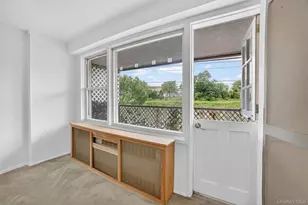 1853 Central Park Ave, Yonkers, NY 10710 - Photo 8
