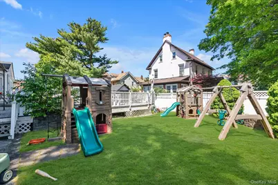 150-61 32nd Avenue, Flushing, NY 11354 - Photo 22