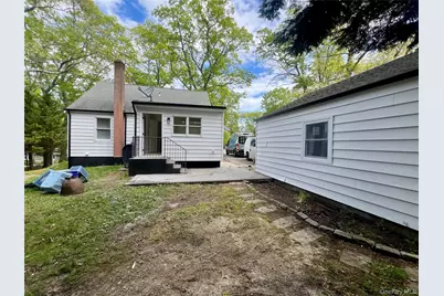 100 Maple Lane, Medford, NY 11763 - Photo 24