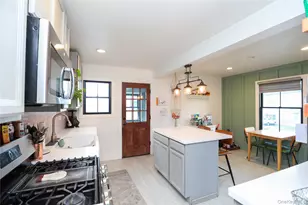 52 Phillips Ave, Highland, NY 12528 - Photo 12