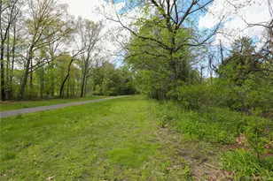 52 Phillips Ave, Highland, NY 12528 - Photo 28