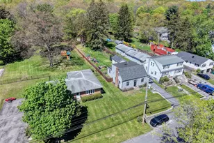 52 Phillips Ave, Highland, NY 12528 - Photo 34