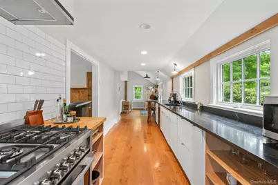 23 Pound Ridge Road, Pound Ridge, NY 10576 - Photo 16