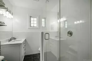 29 E Bayview Ave, Ocean Beach, NY 11770 - Photo 18