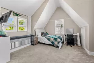 2968 Islip Ct, Wantagh, NY 11793 - Photo 20