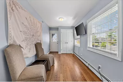2968 Islip Court, Wantagh, NY 11793 - Photo 16