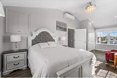 2968 Islip Court, Wantagh, NY 11793 - Photo 18