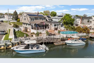 2968 Islip Court, Wantagh, NY 11793 - Photo 1