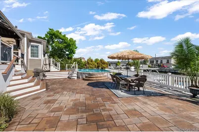 2968 Islip Court, Wantagh, NY 11793 - Photo 28