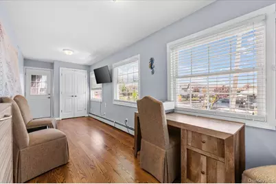 2968 Islip Court, Wantagh, NY 11793 - Photo 14